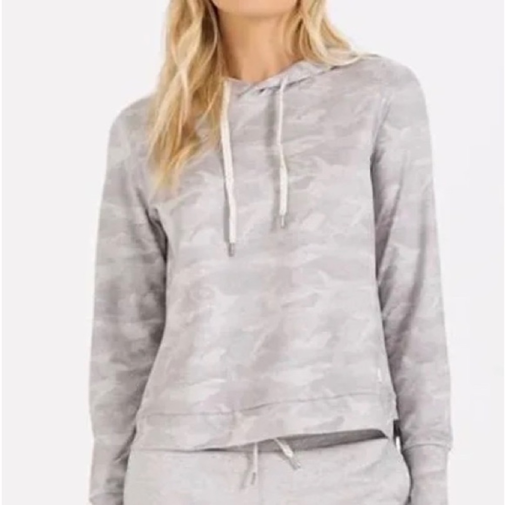 Vuori Halo Performance Hoodie
